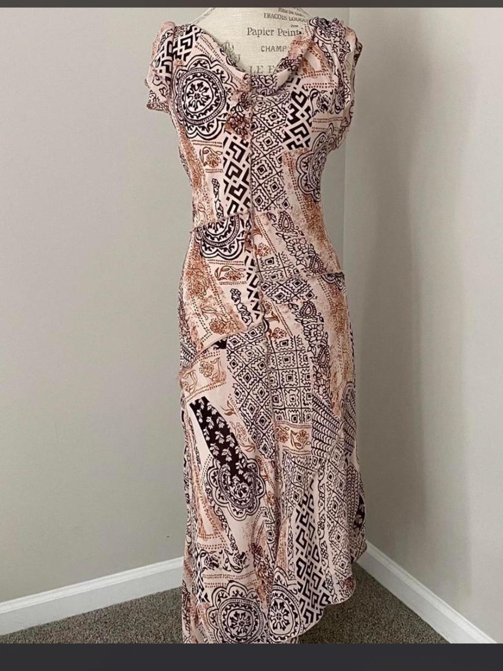 Sleeveless Pink & Brown Printed Maxi Dress